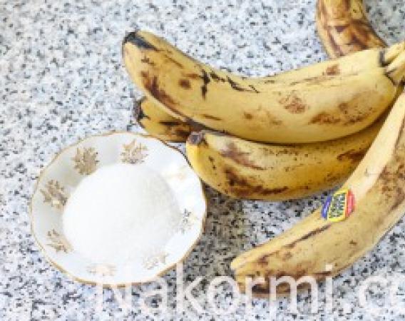 Kdy můžete dát banány dětem: doporučený věk a recepty