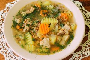 Рецепт: Уха из карпа - с чечевицей Как варить чечевичный суп с рыбой